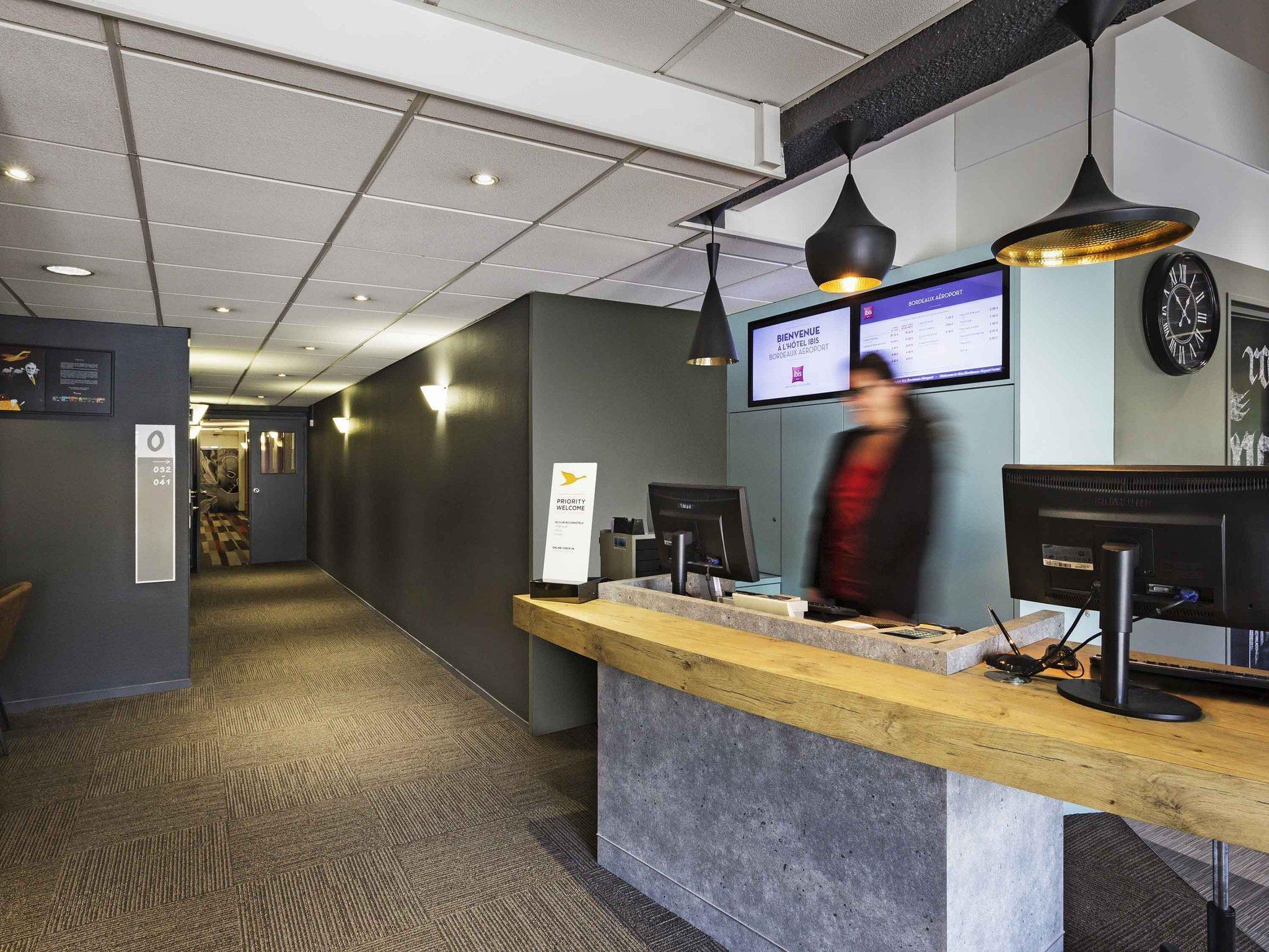 B&B Hotel Bordeaux Merignac Cadera Aeroport Luaran gambar